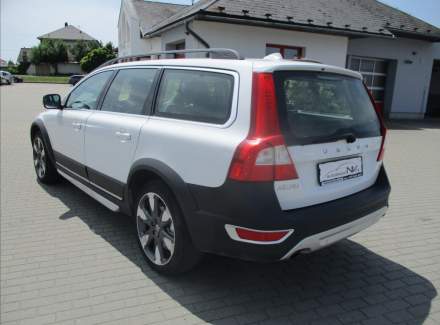 Volvo - XC70