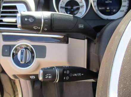 Mercedes-Benz - E-class