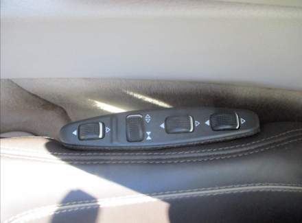 Mercedes-Benz - E-class