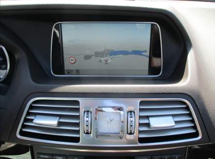 Mercedes-Benz - E-class