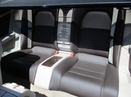 Mercedes-Benz - E-class