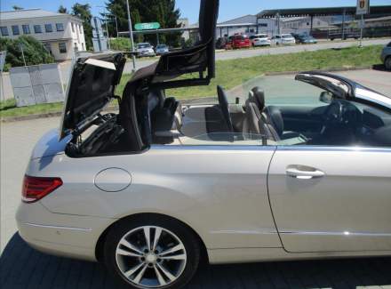 Mercedes-Benz - E-class