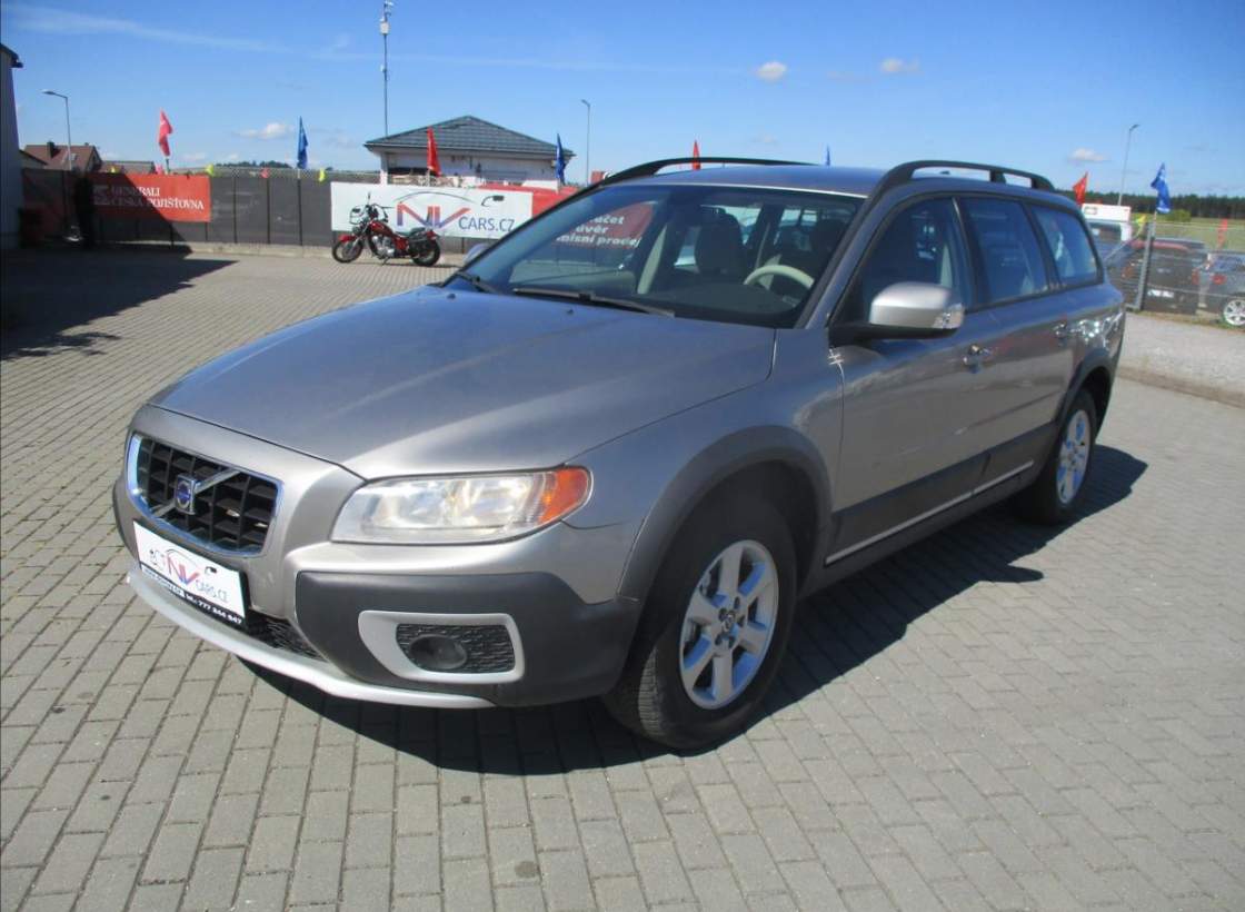 Volvo - XC70