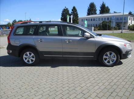 Volvo - XC70