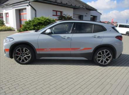 BMW - X2