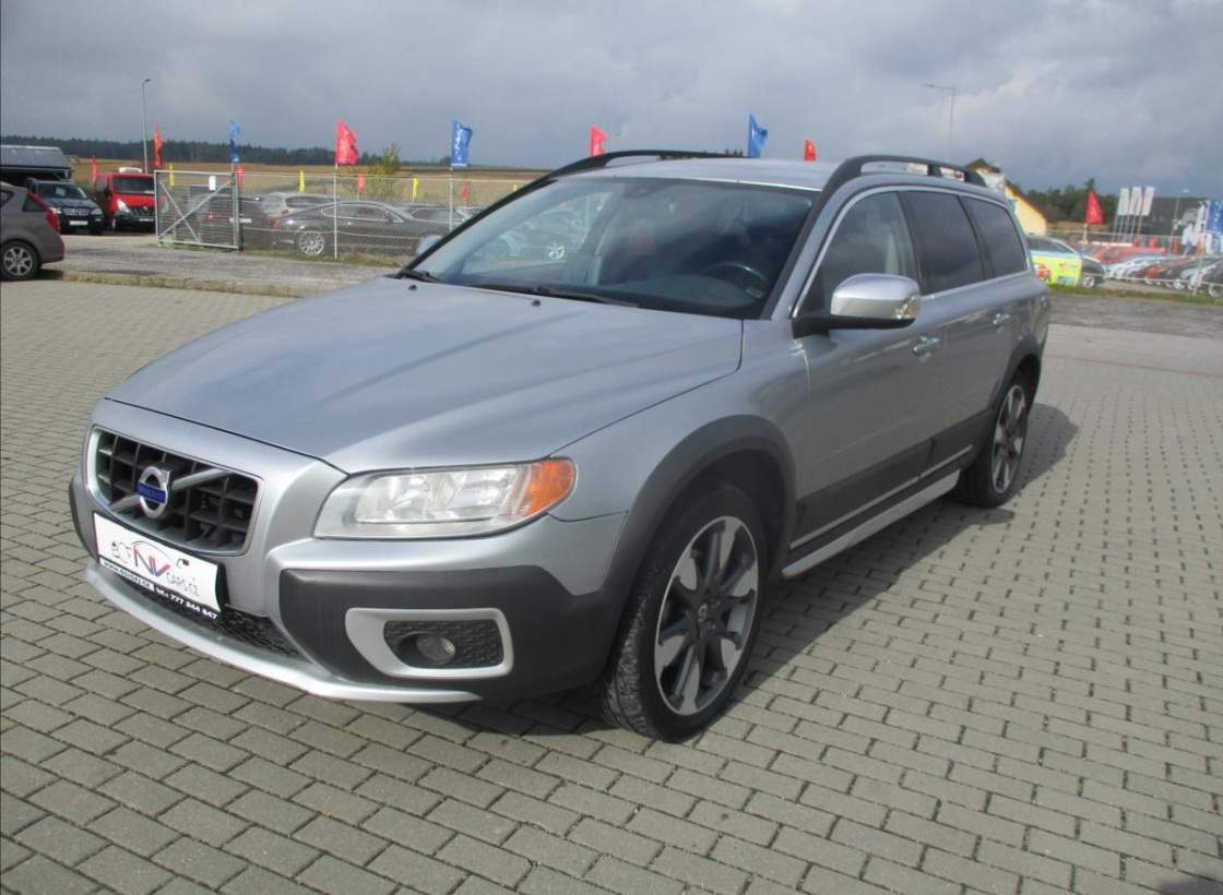 Volvo - XC70