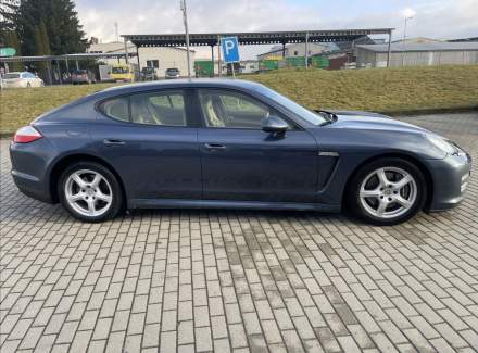 Porsche - Panamera