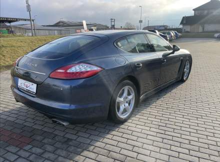 Porsche - Panamera