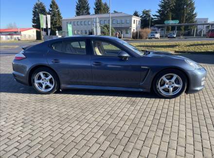 Porsche - Panamera