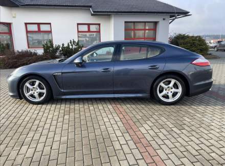 Porsche - Panamera