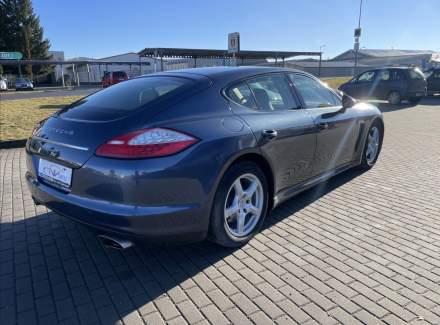 Porsche - Panamera