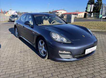 Porsche - Panamera