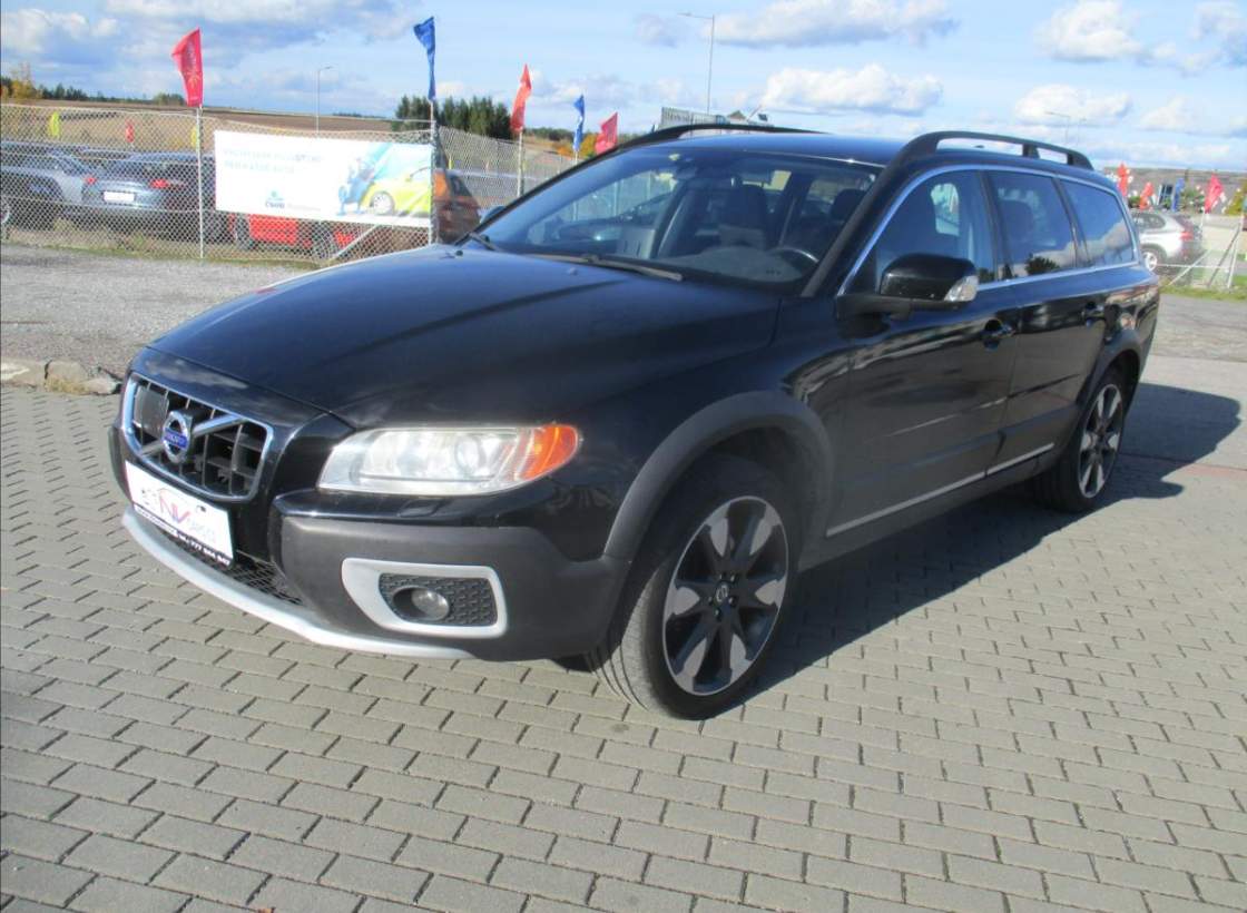 Volvo - XC70
