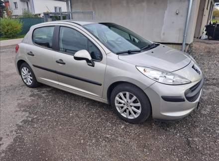 Peugeot - 207