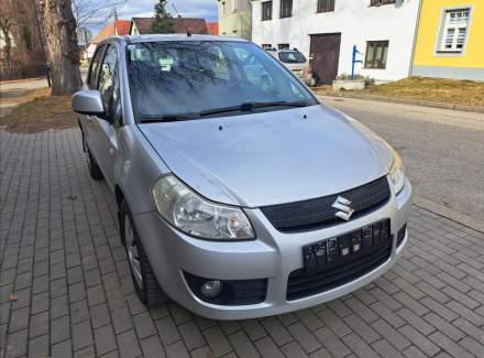 Suzuki - SX4
