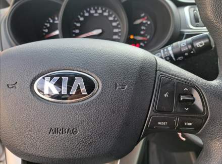 Kia - Rio