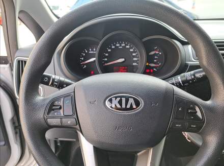 Kia - Rio