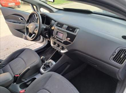 Kia - Rio