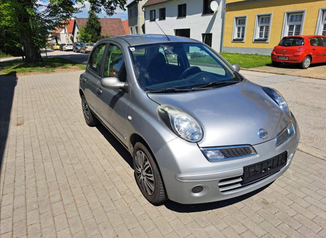 Nissan - Micra