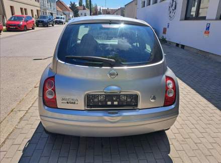 Nissan - Micra