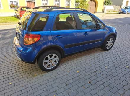 Suzuki - SX4