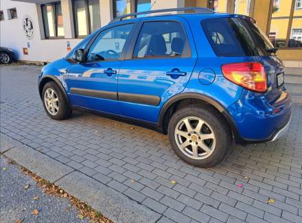 Suzuki - SX4