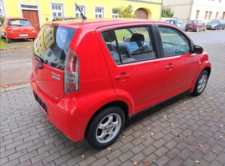 Daihatsu - Sirion