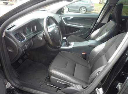Volvo - V60
