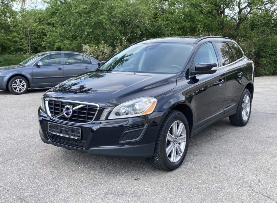 Volvo - XC60