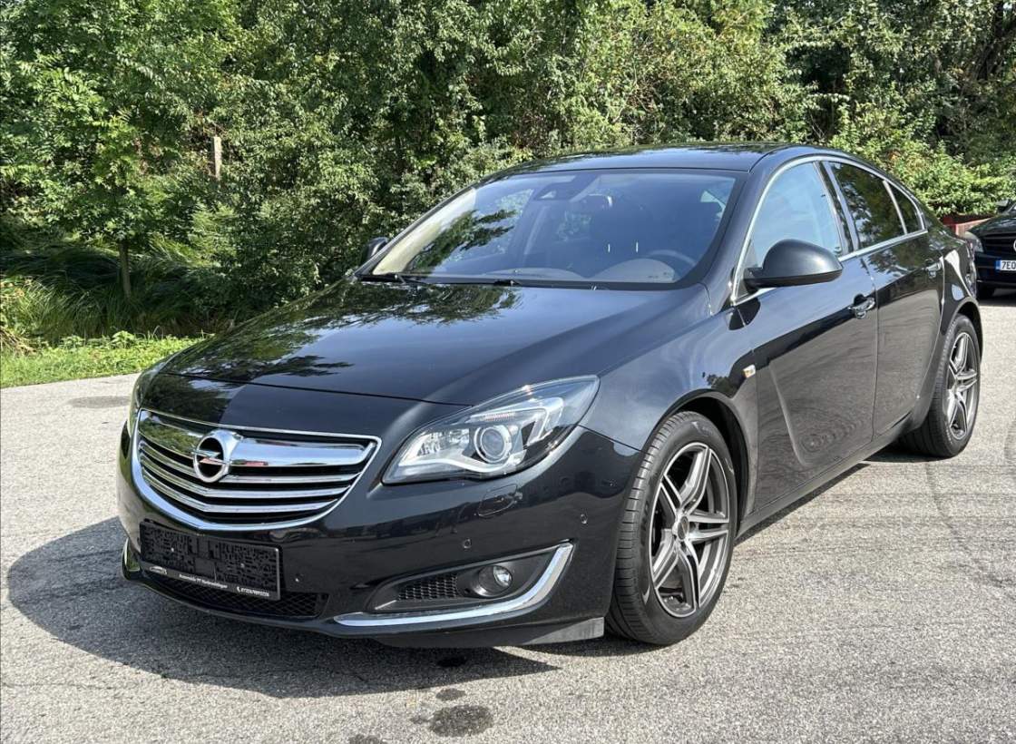 Opel - Insignia