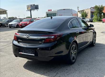 Opel - Insignia