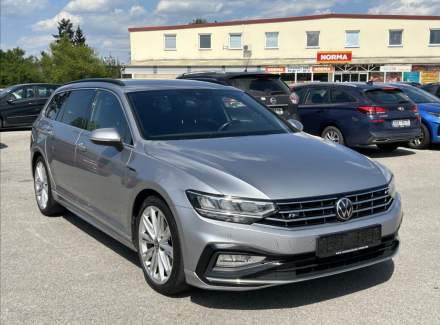 Volkswagen - Passat