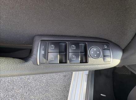 Mercedes-Benz - B-class