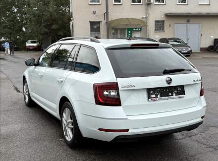 Škoda - Octavia