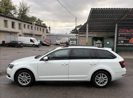 Škoda - Octavia