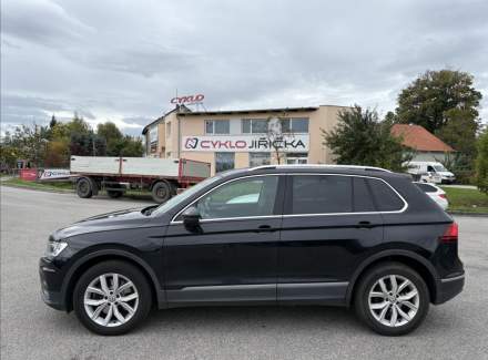 Volkswagen - Tiguan