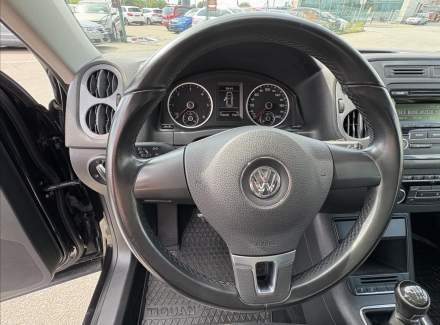 Volkswagen - Tiguan