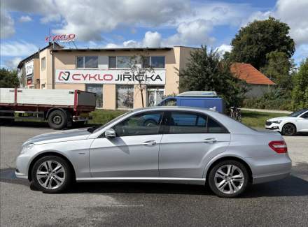 Mercedes-Benz - E-class