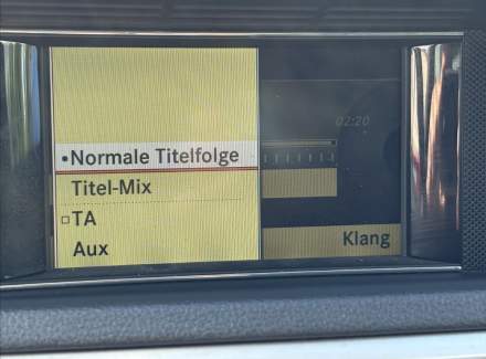 Mercedes-Benz - E-class