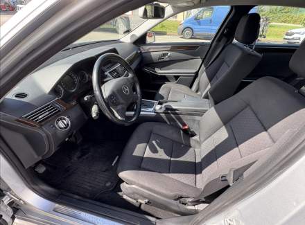Mercedes-Benz - E-class