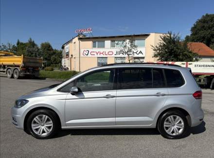 Volkswagen - Touran