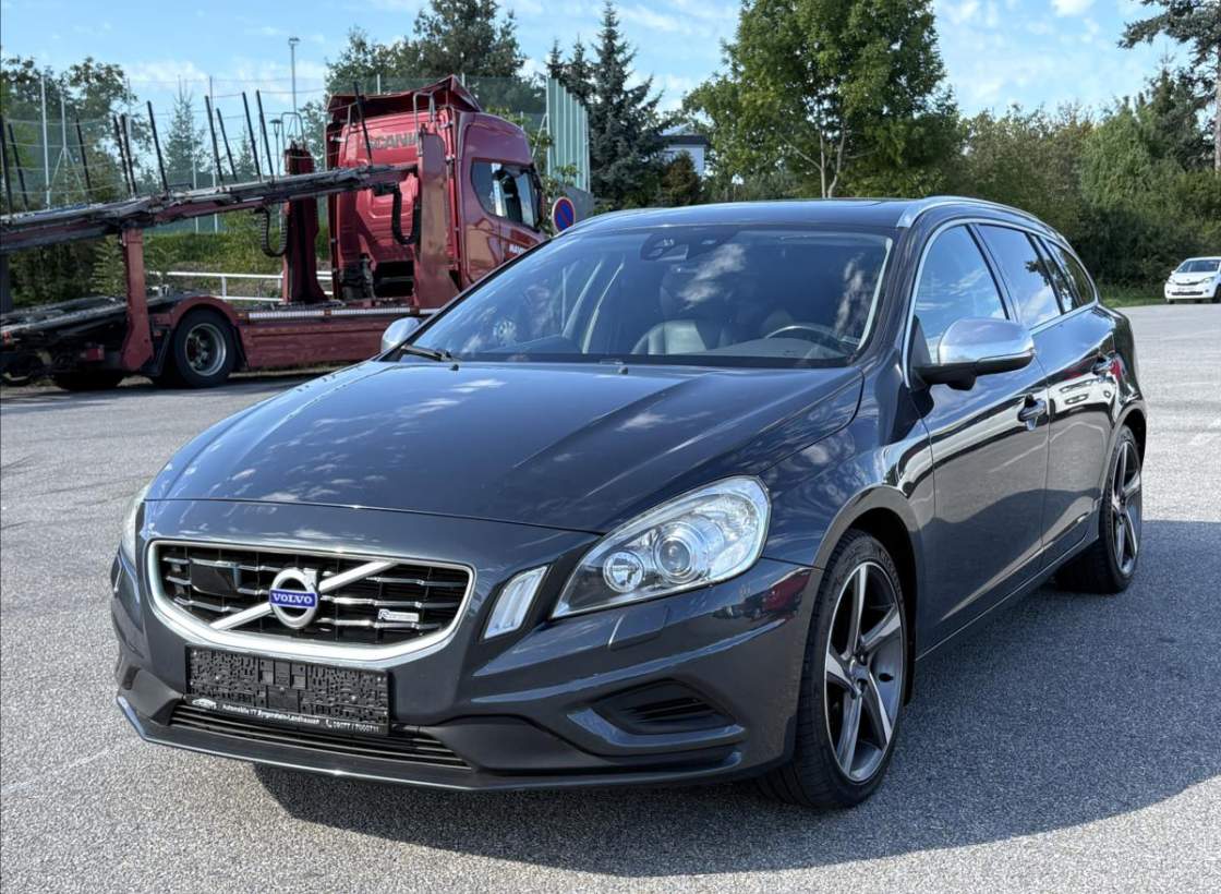 Volvo - V60