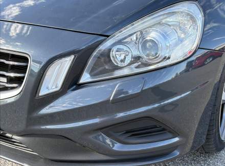Volvo - V60