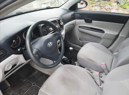 Hyundai - Accent