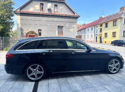 Mercedes-Benz - C-class