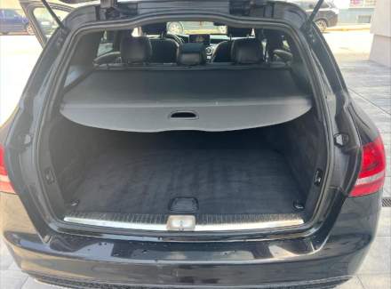 Mercedes-Benz - C-class