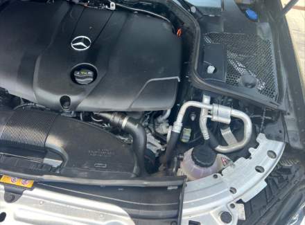 Mercedes-Benz - C-class