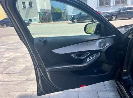 Mercedes-Benz - C-class