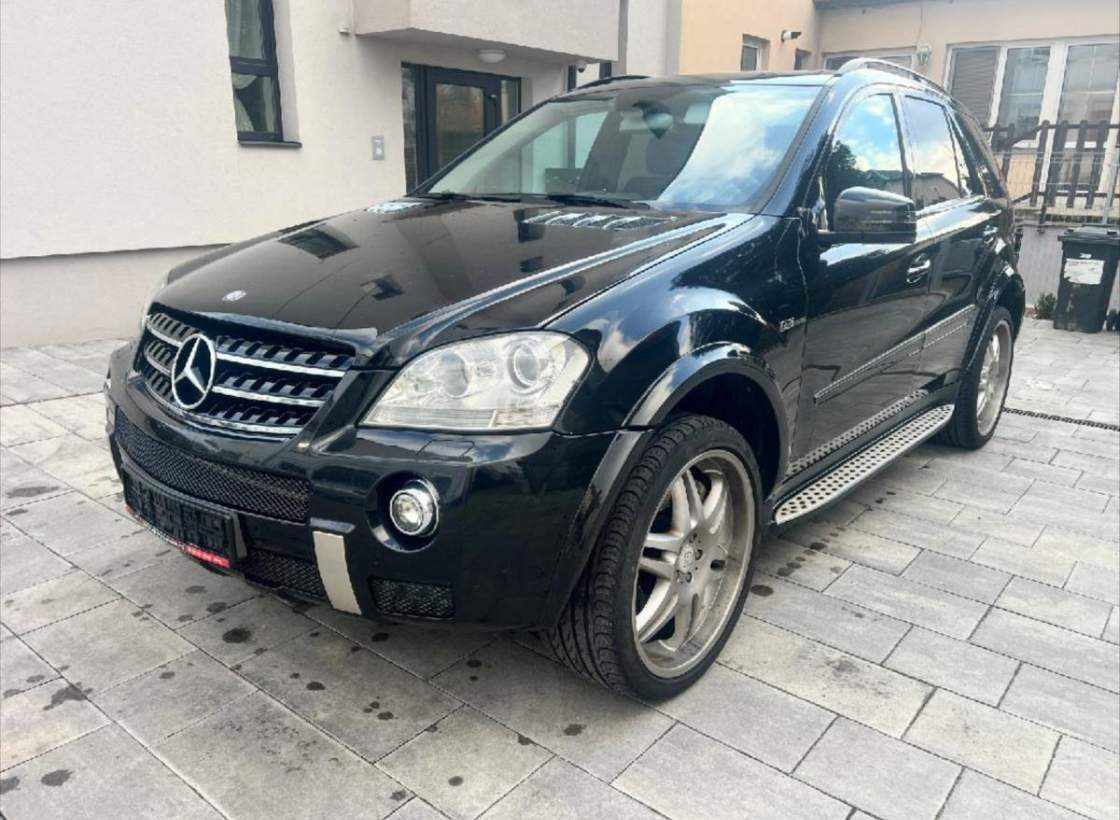 Mercedes-Benz - M-class