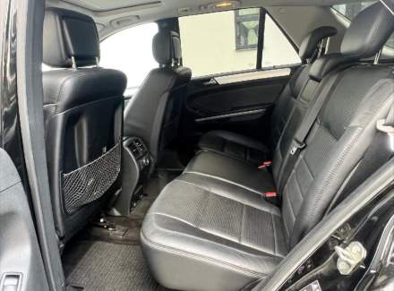 Mercedes-Benz - M-class